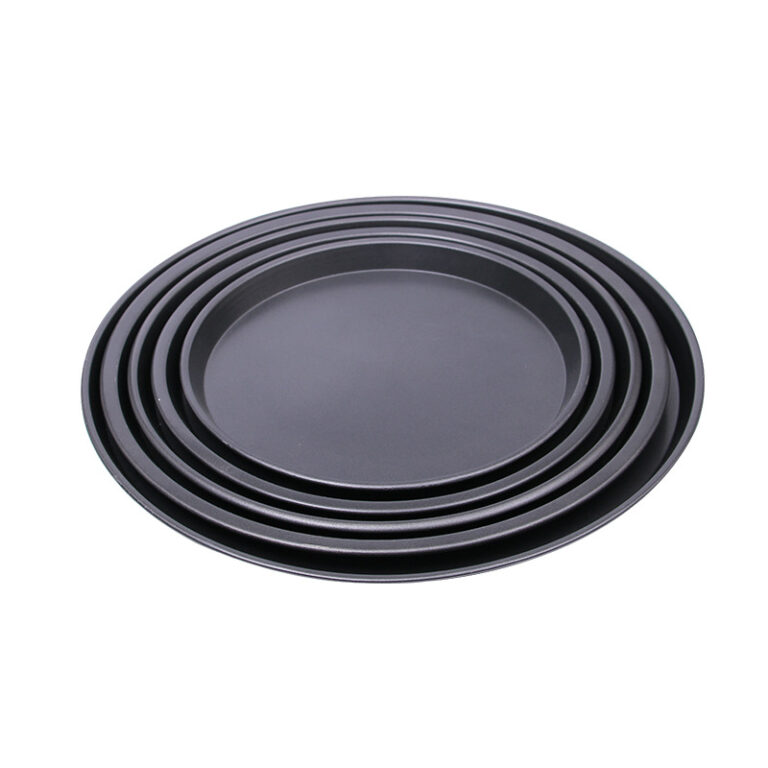 Carbon steel pizza pan