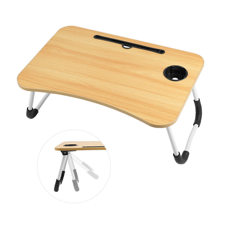 Foldable laptop desk