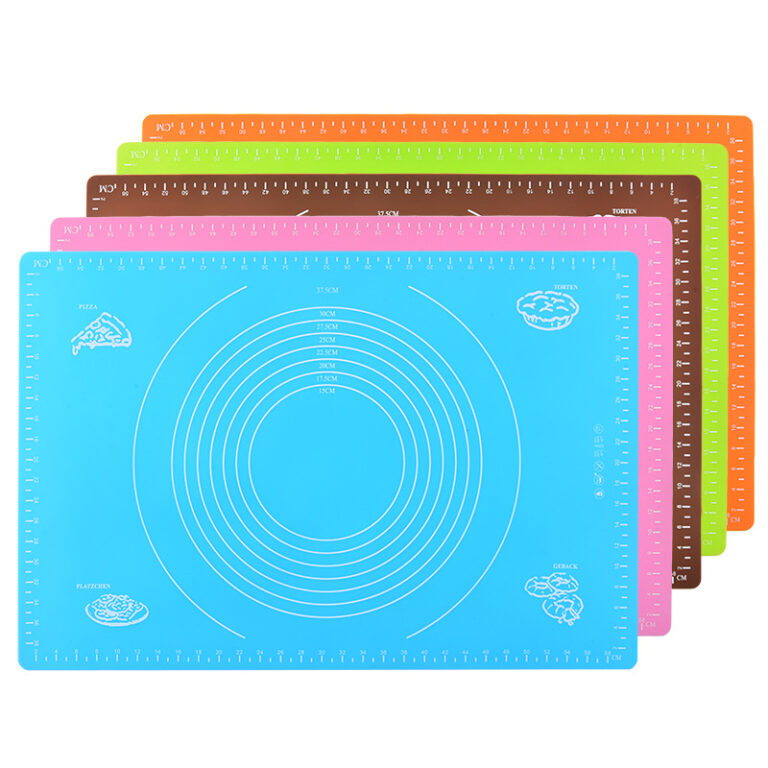 Silicone kneading dough mat
